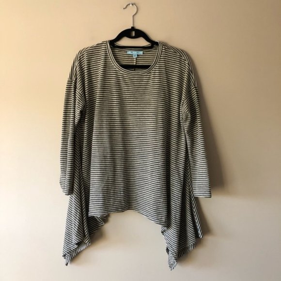 She and Sky Tops - She + Sky green/white tunic top